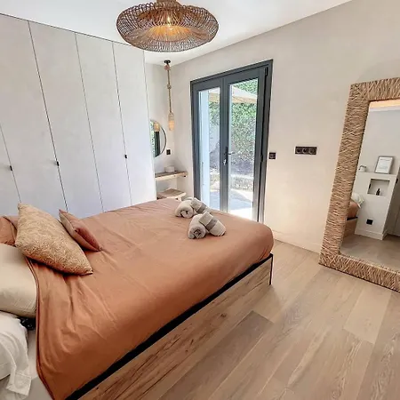 Villa La Belle De J Et J *