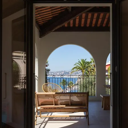 Villa La Belle De J Et J *